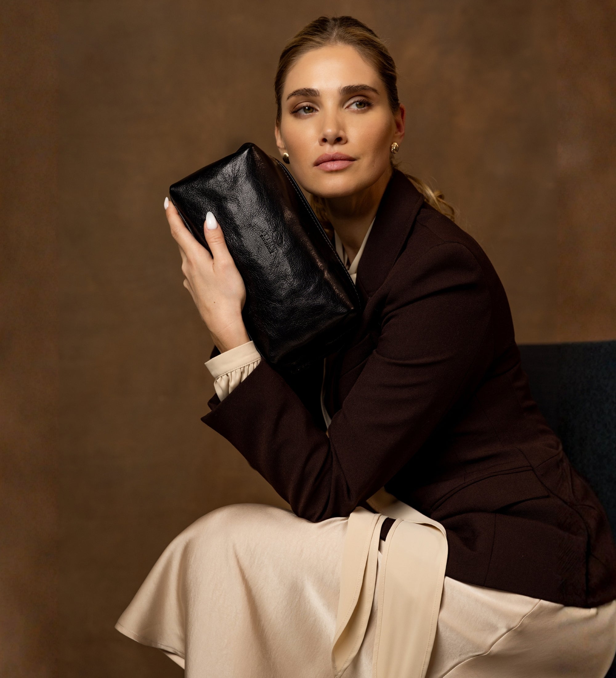 Leather Toiletry Bag for Women - Four Past Midnight