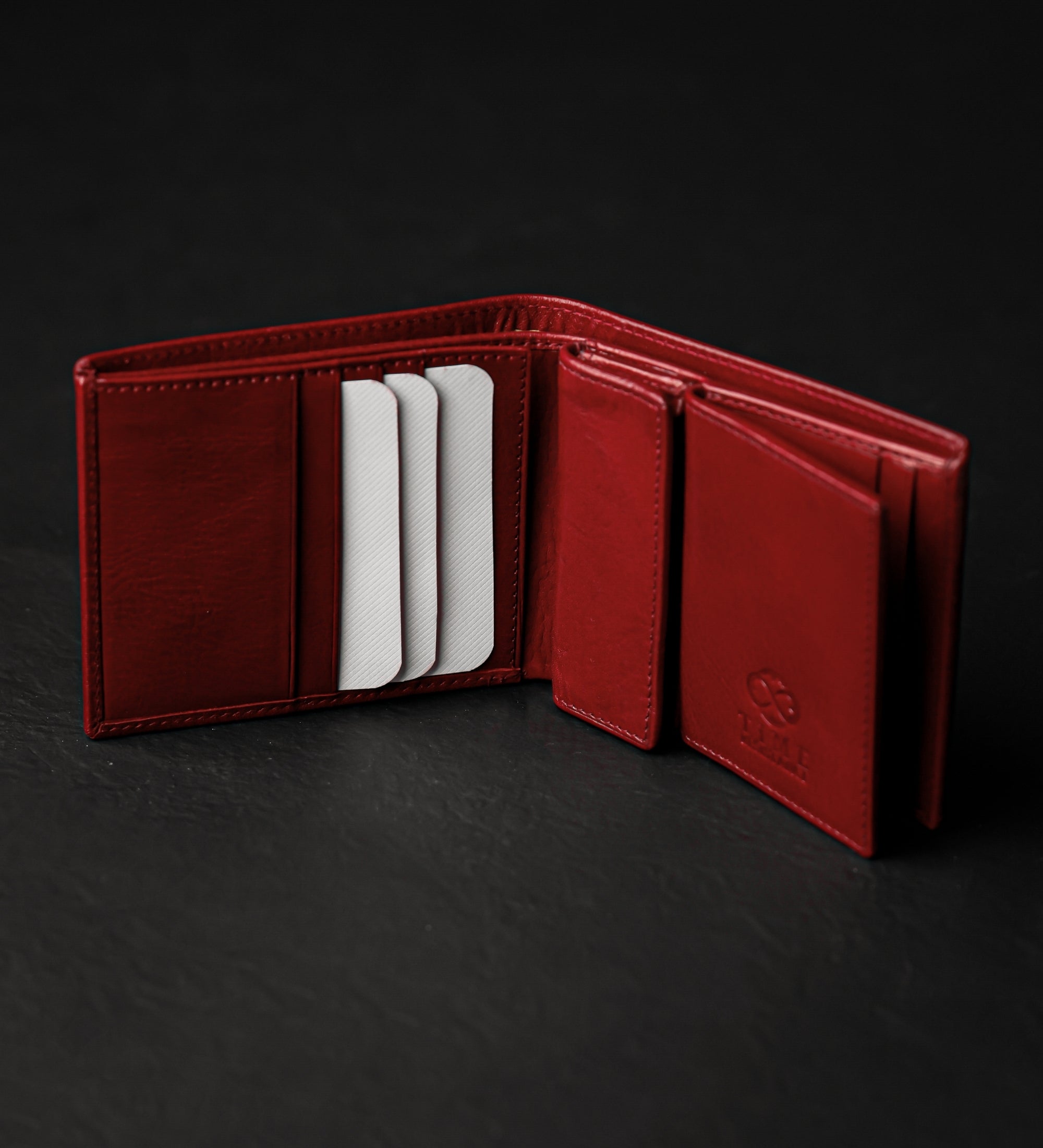 Leather Bifold Wallet - Daniel