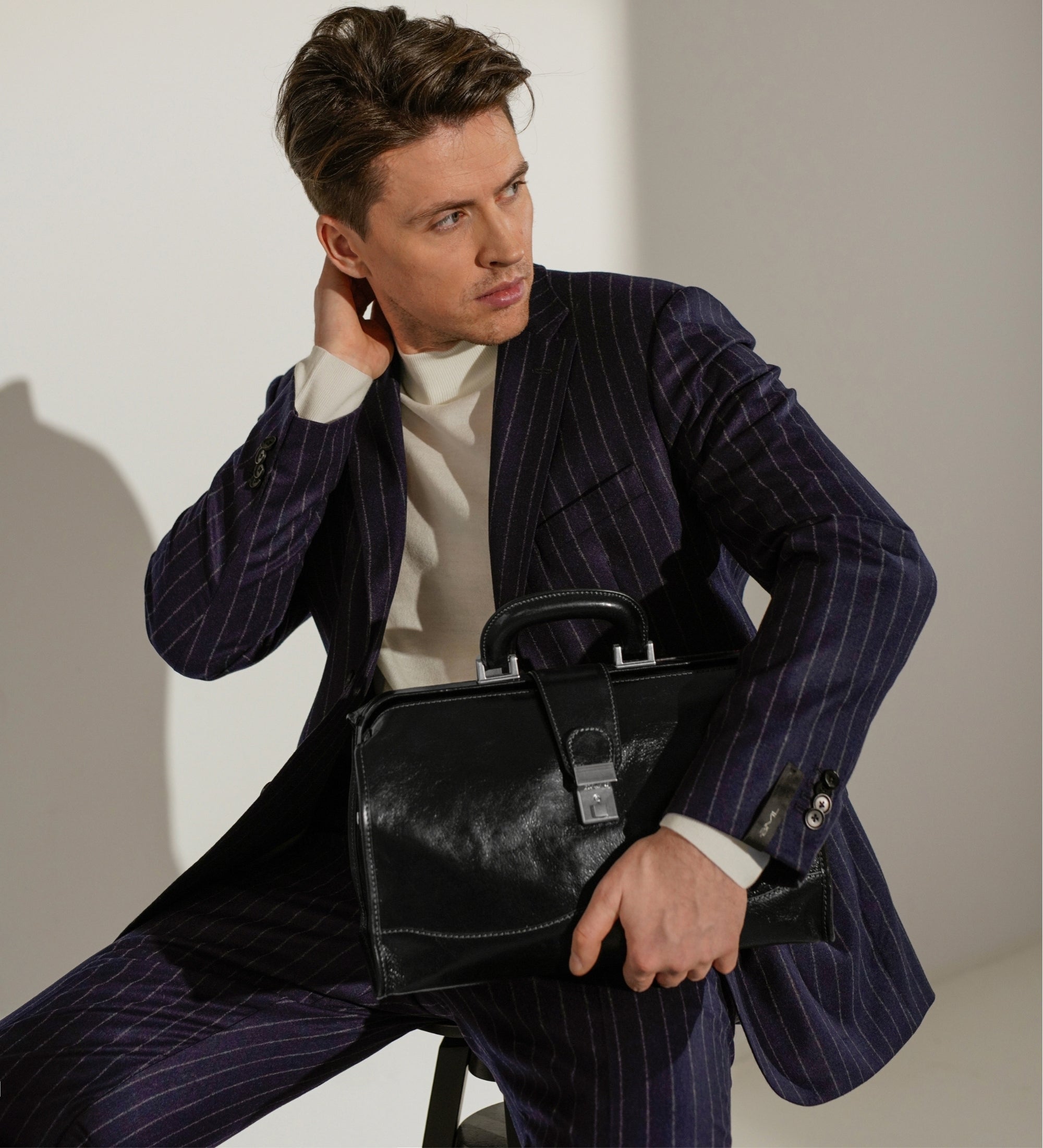 Small Leather Doctor Bag - David Copperfield
